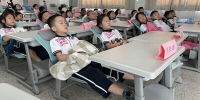 قانون خواب اجباری در مدارس ژاپن؛ یک طرح نوآورانه برای یادگیری بهتر و کارایی بیشتر! / ای‌کاش توی مدارس ایران هم این سیستم بود...