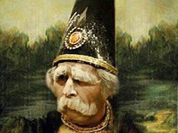 (ویدئو) هادی کاظمی (باباشاه) کسی که داوینچی از او دزدی کرد/ باباشاه با ترکیب قیافه‌ی نگهبان، مستشار و مخبر به اثر فاخر «مونالیزا» رسید / آخرش سیامک انصاری دچار فروپاشی روانی شد😂