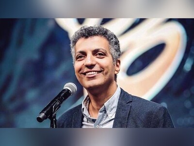 ویدیو/ درخشش عادل فردوسی‌پور در مسابقۀ نوستالژی دانش و هوش/ از همون اول نابغه بوده