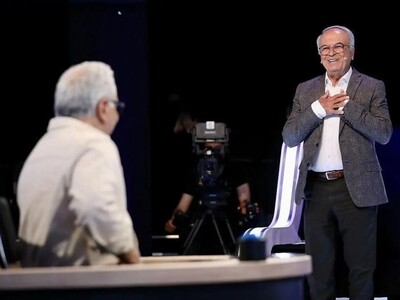 ویدیو/ جملۀ تأثیرگذار و احساسی رضا نیکخواه، فقط می‌دونم که دخترم میره دانشگاه/ مهران مدیری پشیمون شد از سوالش، میگه اصلاً هیچی...