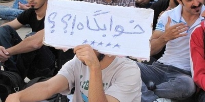 تجمع اعتراضی در دانشگاه تهران/ وقتی حذف خوابگاه‌ها صبر دانشجویان را لبریز کرد