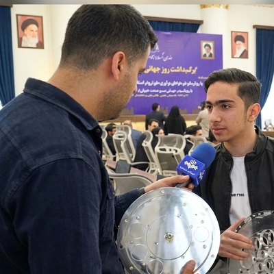 (ویدئو) پایان بنزین با دستان یک نابغه ایرانی 16 ساله؛ اختراعی که جهان را به تحسین واداشت!