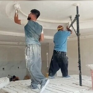 خلاقیت خنده دار اوستا بنای ایرانی برای بلند قدتر شدن شاهکاریه برای خودش/ هنر همیشه نزد ایرانیان بوده و بس، والسلام😂