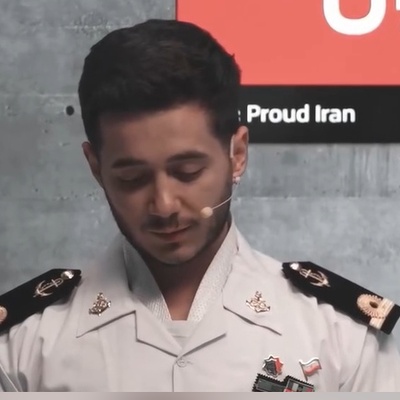 امین زندگانی پای صحبت بازماندگان ناو دنا نشست: نمیدونستیم کشور درگیر جنگ شده/ 300 متر شنا کردم و...