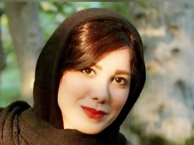 (ویدیو) دلنشین‌ترین و بهترین شعرخوانی باران نیکراه از اهورا ایمان: گفتم این آغاز پایان ندارد/ عشق اگر عشق است آسان ندارد