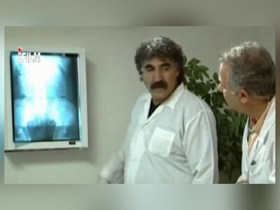 ویدیو/ وقتی علاقه به "قصابی" داشتی ولی خانواده اصرار کردن پزشکی بخونی.../ "رضا عطاران" خوف کرد دکتر رو دید