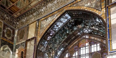 (ویدئو) گزارشی از ویرانه‌ای که نامش «میراث ملی» بود؛ روایت تلخ جواد قارایی از قلب کاخ گلستان