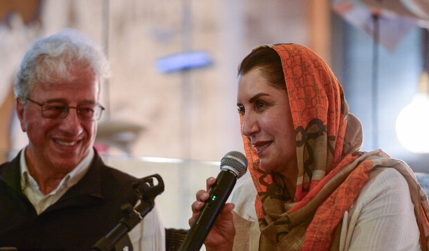 بازیگران اجل معلق و  از یادرفته در کنار «علیرضا خمسه»: حضور فریبا کوثری، مجید یاسر، ایرج طهماسب و گوهر خیراندیش در مراسم رونمایی کتاب