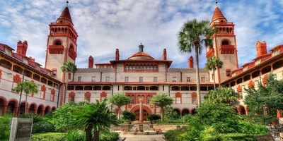 (عکس) دانشگاه فلگلر (Flagler) فلوریدا ایالات متحده آمریکا/ خاص‌ترین دانشگاه جهان با معماری و مهندسی منحصربه‌فرد🤩