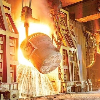 5 راهکار سازنده برای بازسازی صنایع جنگ‌زده بدون چاپ پول؛ از مولدسازی تا جهش دانش‌بنیان