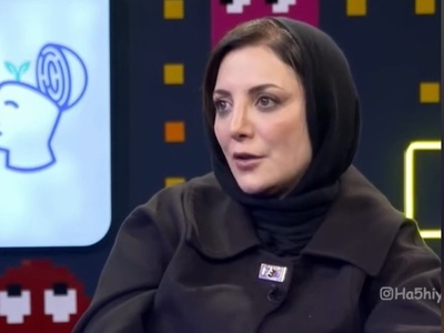 نصف دانش آموزا در آرزوی داشتن مادر پایه ای مثل رویا میرعلمی: مشقای بچه ام رو خودم مینویسم چه اشکالی داره... کارن خسته بود میگفتم بخواب نمیخواد بری مدرسه!