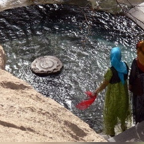 ویدیو/ ساعت سنگی یا آبی "هرسین" با قدمتی متعلق به عصر ساسانی اثر بی‌نظیر تاریخی در کرمانشاه