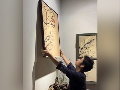 ویدئو/ شاهکار خلاقانهٔ یک هنرمندِ بااستعداد از ترکیب نقاشی و الهام از طبیعت/ خلق اثر هنری با سرعت نور فقط در 5 دقیقه!