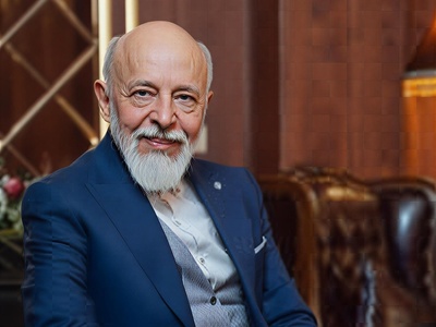 (ویدیو) 4 اصل طلایی که می‌توانند مسیر زندگی‌تان را متحول کنند/ آموزه‌های الهام‌بخش دکتر علیرضا آزمندیان روانشناس معروف