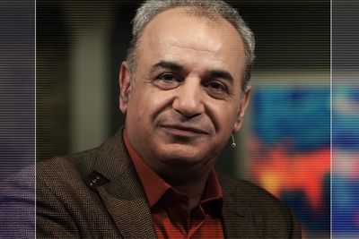 (ویدیو) احساسی‌ترین و بینظیرترین شعرخوانی رشید کاکاوند از سعدی: هنوز با همه دردم امید درمان است/ که آخری بود آخر، شبان یلدا را...