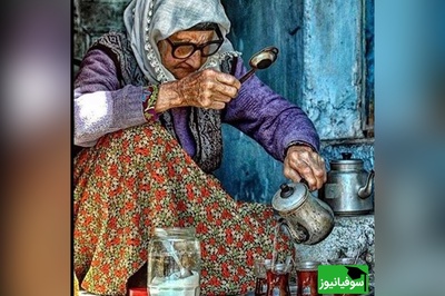 خلاقیت خنده‌دار مادربزرگ ایرانی در تعمیر قوری چایی با بطری نوشابه بازم ثابت کرد که از قدیم هنر نزد ایرانیان بوده و بس!/ دست مریزاد مادر جون