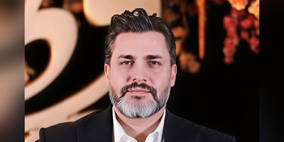 (ویدیو) روایت صریح امیرمحمد زند ستاره‌ی سریال ستایش از زخم‌های سال‌های تحصیلی/ بیچاره معلومه خیلی کتک خورده از معلمش😂