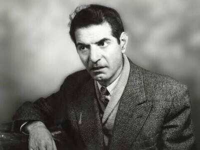 ویدیو | طوفانی از احساسات در صدای استاد شهریار / این چند بیت هر شنونده‌ای رو مات و مبهوت خودش می‌کنه!