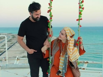 زلزله در دنیای سلبریتی‌ها؛ امیرخسرو عباسی دست بهاره رهنما را پیش چشم همه رو کرد!