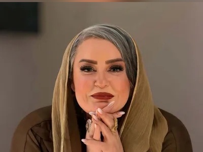 درس بزرگ نعیمه نظام‌دوست در گفتگو با بهاره افشاری؛ وقتی به کسی اشاره می‌کنی، سه انگشتت سمت خودته!