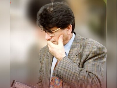 (ویدئو) تکنولوژی هوش مصنوعی این‌بار یاد خسرو آواز ایران، استاد محمدرضا شجریان را زنده کرد/ غم عشقت بیابون پرورم کرد، هوای بخت بی‌بال و پرم کرد