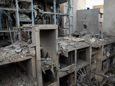 (ویدئو) داستان مردی که در اوجِ ویرانی، دشمن را به زانو درآورد