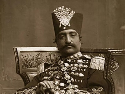 (عکس) نقاشی ناصرالدین‌شاه از چهره‌اش، همراه با دست‌خطی نادر از این شاه معروف و پرحاشیه قاجار