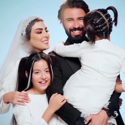 نیلوفر شهیدی مامان شد! نگاهی به سالگرد ازدواج پرطمطراق نیلوفر شهیدی با حضور رستا و خواهر کوچکترش/ نیلوفر شهیدی: و حالا چیستا به زندگی ما اومد در سالگرد روزی که قدم در راه عشق گذاشتیم...