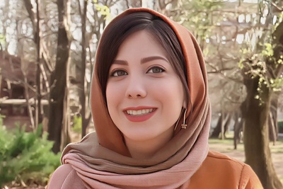 (ویدیو) شعری عاشقانه از مهدی جوینی با صدای بسیار احساسی باران نیکراه: لحظه ی دیدنت انگار که یک حادثه بود/ حیف چشمان تو این حادثه را دوست نداشت