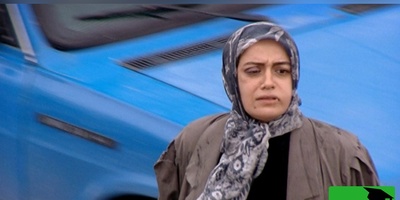 سکانس عبرت سریال آوای باران؛ گدایی الهام چرخنده، زیور بدجنس سریال با لباسهایی پاره و بدون کفش+ویدیو