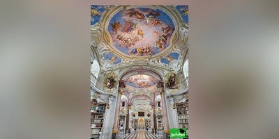 این کتابخانه‌ی 250 ساله یکی از منحصربه‌فرد ترین و فاخر ترین معماری را دارد/ اگه تو ایران بود همه عاشق کتابا میشدن!🤩 +ویدیو