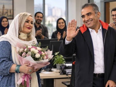 ببینید| نعیمه نظام‌دوست باز هم به عابدزاده نرسید! این بار فقط چند دقیقه کم آورد...