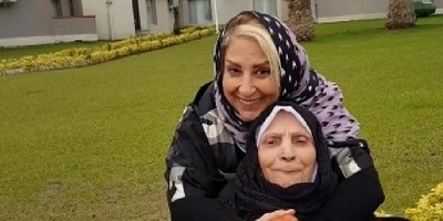 اشک های سیل آسای مرجانه گلچین از فقدان مادرش سرازیر شد: آخرین باری که مادرم را بغل کردم روز مرگش بود! حواستون به من باشه من تنها و بی کسم!