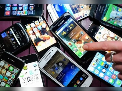 ویدیو/ همه ما تحت‌نظر گوگل هستیم/ آزمایش سادۀ "سایمون وکرت" با ایجاد ترافیک تقلبی در آلمان