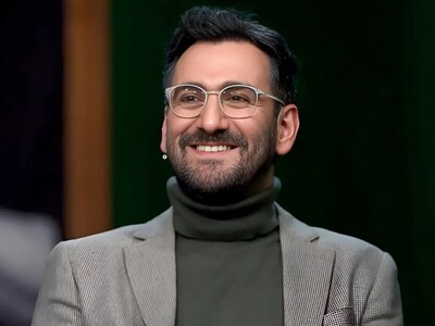 سکانس سمی و خنده‌دار از «خندوانه» / آموزش اطلاعات رانندگی برای آزمون به سبک "نیما شعبان نژاد"؛ اگه اون جلویی بزنه به عقبی، 70 امتیاز می‌گیره!😂😂