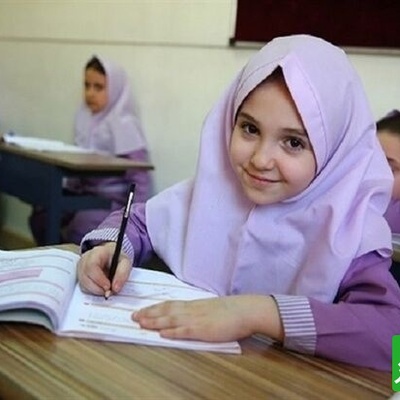 خلاقیت خنده دار دانش آموز بازیگوش برای پاسخ به سوال امتحان علوم، معلمش را تا پای سکته پیش برد!