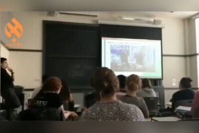 (ویدئو) کلاس درس تاریخ و آشنایی با ایران مدرن در دانشگاه MIT آمریکا