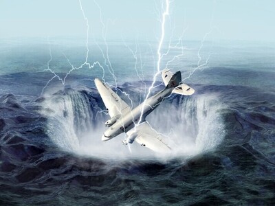 ویدیو/ تئوری‌هایی از رمزگشایی "مثلث برمودا" که هواپیماهای بمب‌افکن، ناو و کشتی‌های جنگی بلعید