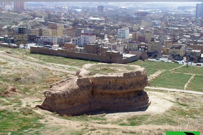 (ویدئو) دانشگاهی از قرون وسطی در قلب شهر تبریز! قدمت این دانشگاهو بشنوی مغزت سوت میکشه!