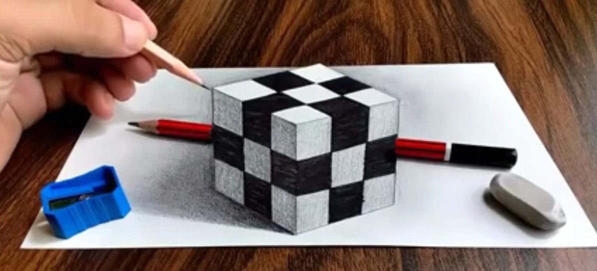 ویدیو/ آموزش قدم به قدم نقاشی سیاه قلم مکعب روبیک به شکل سه‌بعدی