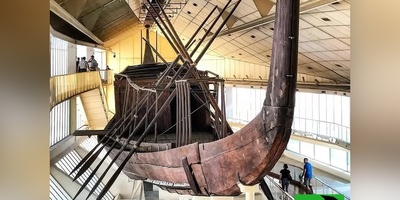 نگاهی به فناوری حیرت‌انگیز قایق 4500 ساله خوفو، قدیمی‌ترین قایق دنیا در موزه بزرگ مصر / سفینه‌ای چوبی برای سفر فرعون در آسمان! + فیلم