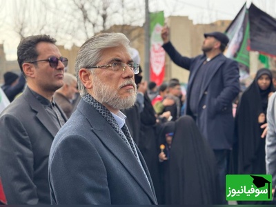 در جمع راهپیمایان 22 بهمن، وزیر علوم از برنامه جدید برای هوشمندسازی آموزش گفت