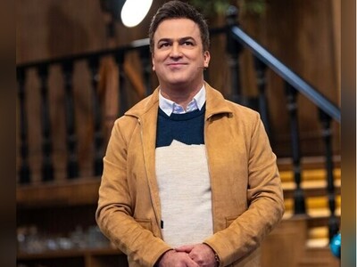 ویدیو/ سوال چینی "حامد آهنگی" از مترجم‌ زبان چینی/ اومد اداشونو دربیاره ولی محتواش جالب‌تر شد