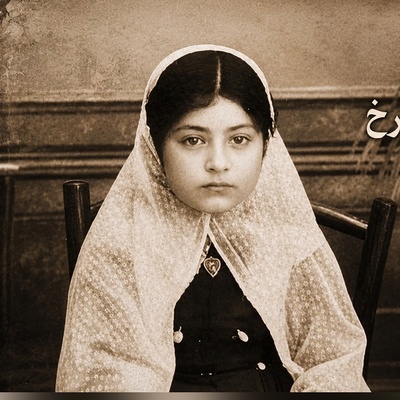 درباره «شاهزاده سرخ» چه می‌دانید؟ قصه دختری که رهی معیری تا آخر عمرش ازدواج نکرد؛ عشقی که تبدیل به کینه شد!