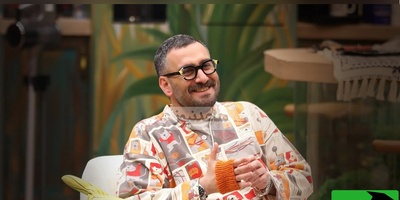 (ویدیو) خاطره عجیب اخراج شدن نیما شعبان نژاد از مدرسه: سر یه موز بهم حمله کردن کتک خوردم...😂