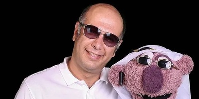 (ویدئو) یادی کنیم از خاطره شنیدنی و خنده‌دار محمد بحرانی از دبیر عربیش در برنامه صداتو که معلمش واکنش نشان داد!