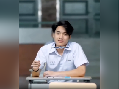 (ویدئو) اتحاد جالب دانشجویان در انجام تقلب به سبک چینی/ کل ترم رو به جای درس خوندن تمرین کردن که چجوری هماهنگ شن🙄