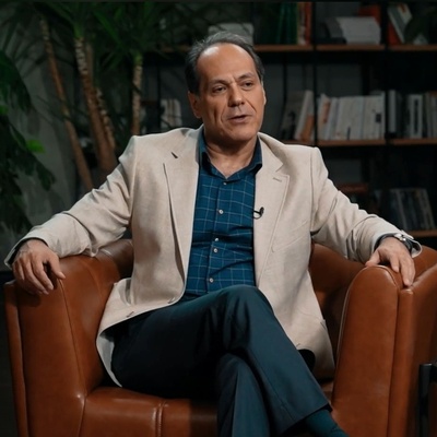 (ویدئو) چرا کمال‌گرا بودن بدترین بلاییه که سر آدم میاد؟ جواب دکتر مکری روانپزشک متخصص شوکه‌کننده‌ست!