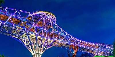 (ویدئو) وقتی یک مبل قدیمی جرقه‌ی شاهکار معماری ایران رو زد... داستان واقعی لیلا عراقیان که دنیا رو شگفت‌زده کرد