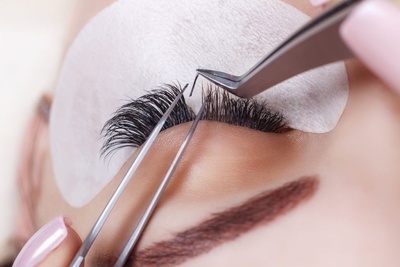 (ویدیو) رشد سریع مژه و ابرو در 3 روز/ بعد از استفاده این محلول معجزه‌آسا و بینظیر خودت تغییر رو حس کن1